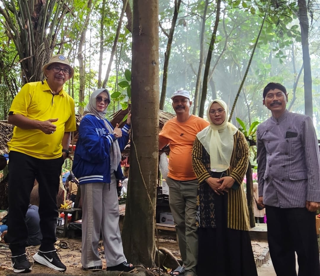 Surata dan Pringgondani.