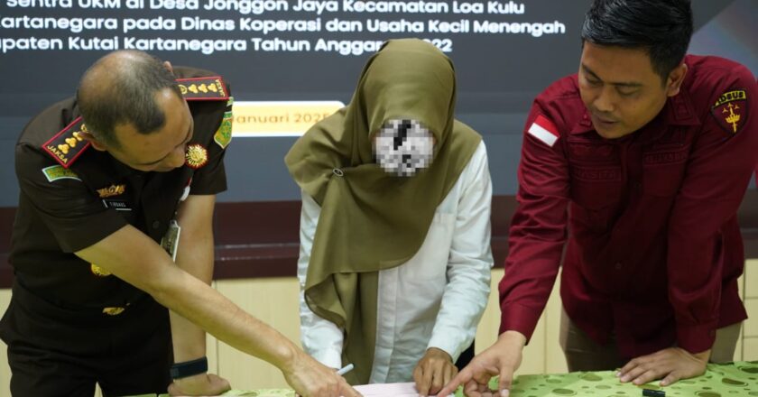 Kejari Kukar Sita Rp400 Juta Dugaan Korupsi Sentra UKM Jonggon Jaya