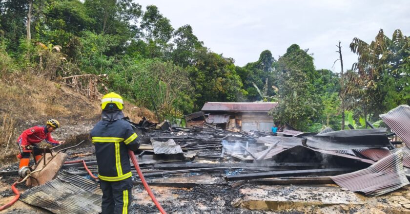 Lupa Matikan Kompor, Satu Rumah di Maluhu Ludes Terbakar