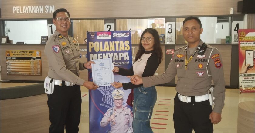 Polantas Menyapa di Satpas Balikpapan, Ditlantas Polda Kaltim Dekatkan Layanan dan Edukasi SIM