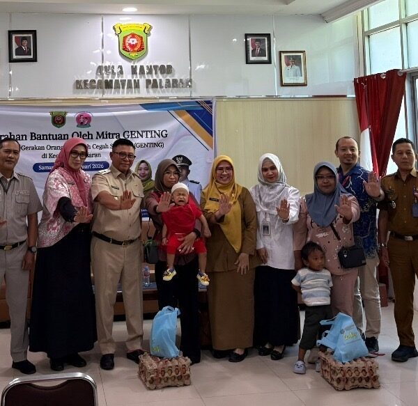 Kolaborasi Tekan Stunting, Alfamidi Salurkan Bantuan Gizi
