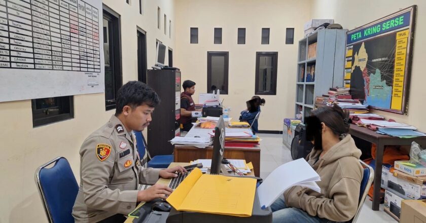 Laporan Warga via Hotline 110, Bongkar Dugaan Prostitusi Online di Sangkulirang