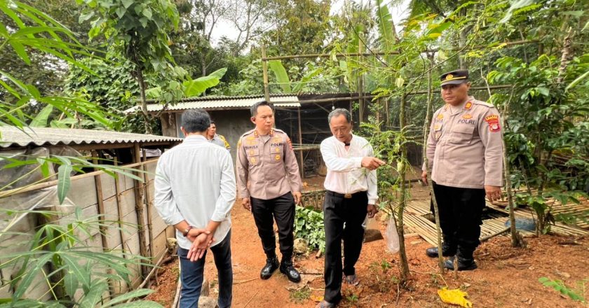 Sambut HUT Bhayangkara Ke-80, Polres Gunungkidul Bedah Rumah Mbah Waluyo