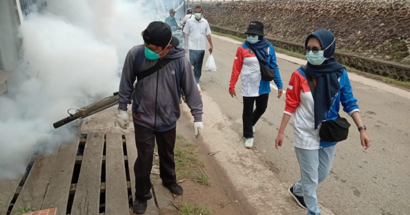 DBD Menelan Korban Hingga Meninggal, Kelurahan Panji Lakukan Fogging Redaksi July 13, 2024 1 min read