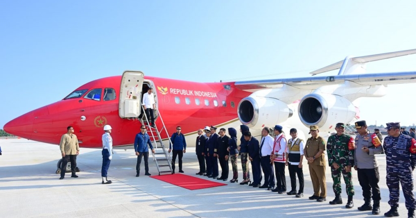 Presiden Jokowi Mendarat Perdana di Bandara Nusantara, Tinjau Persiapan Komersialisasi