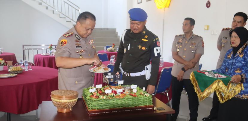 Silaturahmi Penuh Makna, Polresta Samarinda Ucapkan Selamat Ulang Tahun ke Denpom