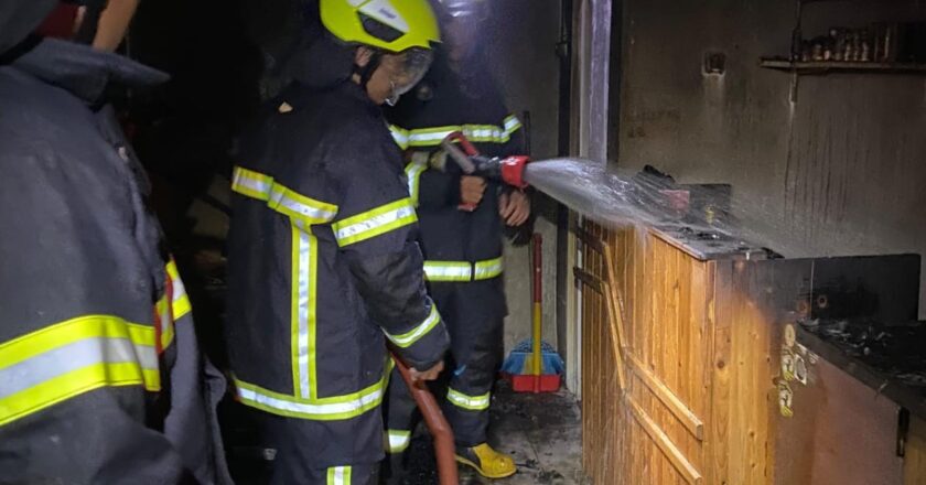 Sigap Tangani Kebakaran, Damkar Kukar Cegah Api Meluas di Ruko Jalan Jelawat