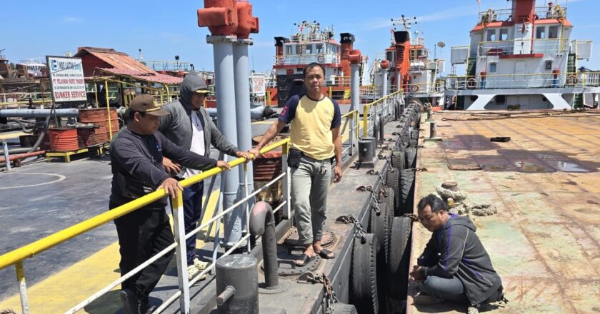 Polsek Loa Janan Telusuri Kasus Security Jatuh ke Sungai Mahakam
