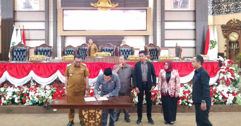 DPRD Kukar Setujui Laporan Pertanggungjawaban APBD 2024, Bupati Soroti Ketergantungan terhadap Dana Bagi hasil