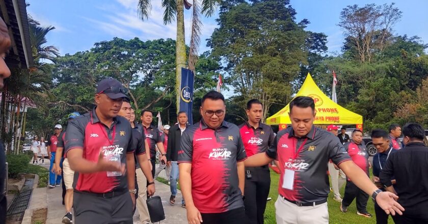 Bukti Kepedulian dan Persatuan, Bupati Kukar Resmikan Turnamen Golf Terbesar Kaltim