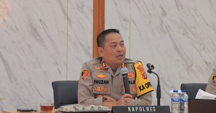 Polres Kutai Timur Gelar Anev Kamtibmas, Kapolres Tekankan Strategi Pencegahan Gangguan Keamanan