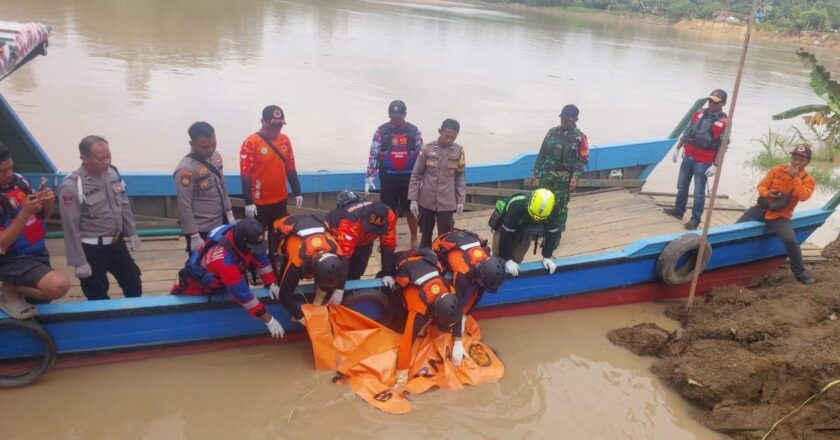 Dua Hari Hilang, Kru Kapal Ditemukan Meninggal di Sungai Muai