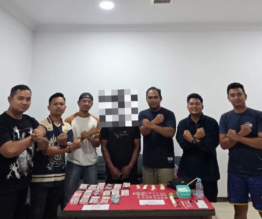 Polisi Gerebek Pondok di Danau, Temukan Puluhan Paket Sabu