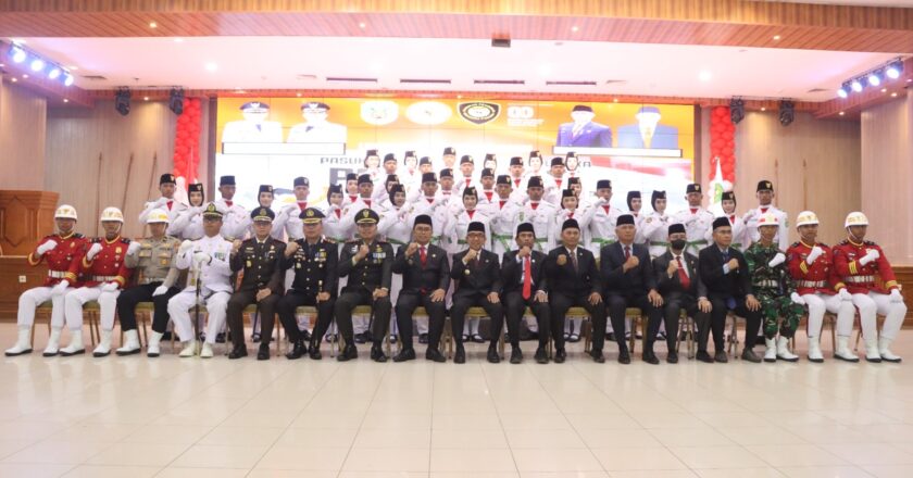 Paskibraka Kutim Dikukuhkan, Kapolres Ajak Wujudkan Indonesia Emas