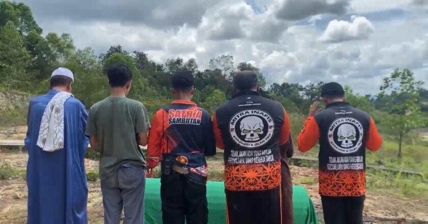 Tinggal Seorang Diri, Pria di Samarinda Ditemukan Meninggal, Polisi Bantu Makamkan