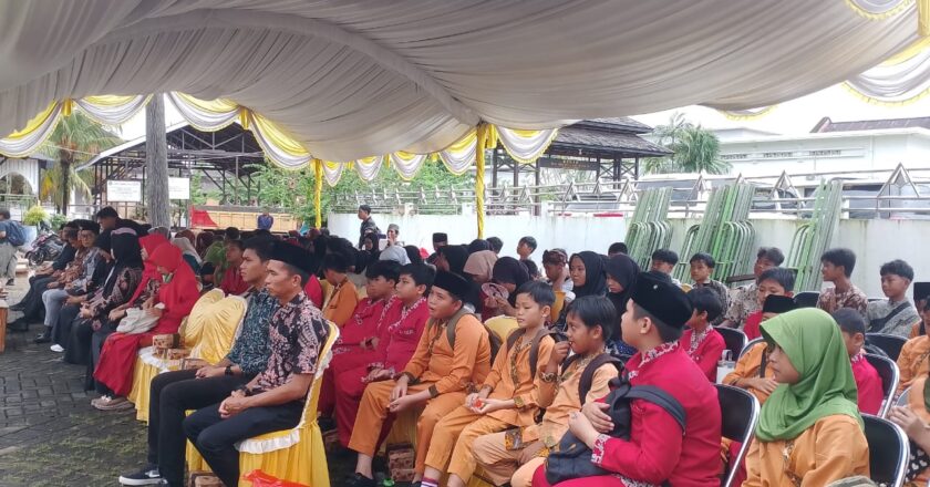 Pelajar Diajak Hargai Sejarah Lewat Ziarah Makam Sultan