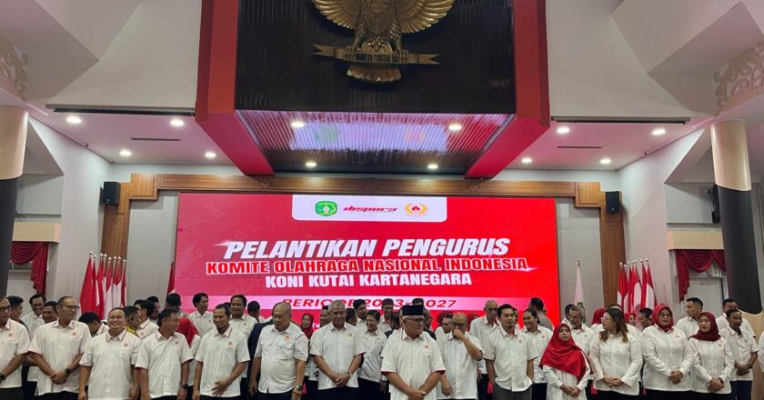 Bupati Edi Dirong Peran Strategis KONI dalam Membangun Karakter dan Prestasi Atlet