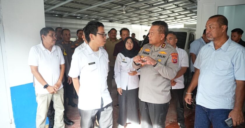 Kapolda Kaltim Tinjau SPPG Bhayangkari Samarinda, Tegaskan Pentingnya Kualitas dan Kebersihan Makanan