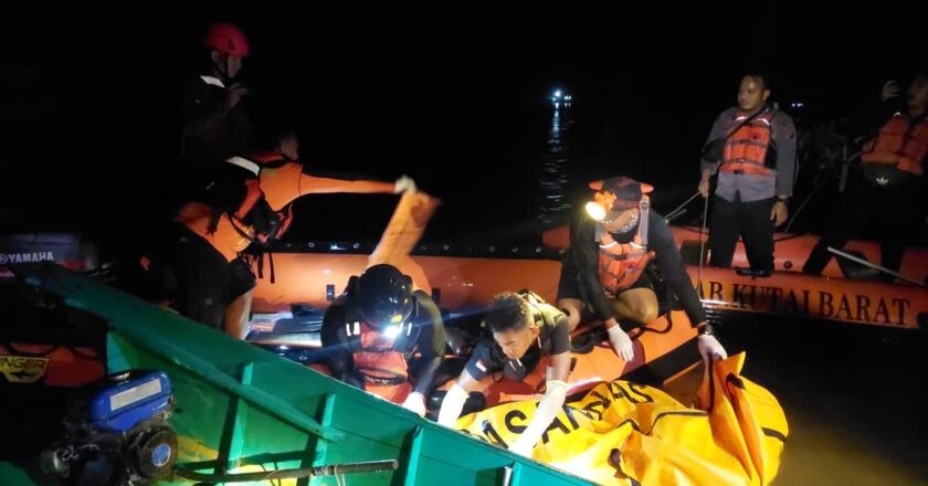 Tragedi di Ujoh Halang: 8 Korban Kapal Ferry Tenggelam Ditemukan Tim SAR