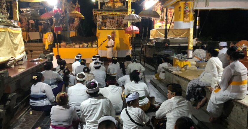 Pujawali 2025 di Pura Payogan Agung, Momentum Perkuat Ketulusan dan Kebersamaan Umat