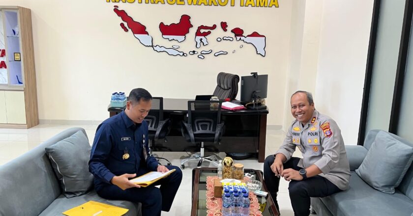 Sespimmen Polri Gelar Kuliah Kerja Profesi di Balikpapan, Tekankan Kepemimpinan Digital di Era Post Truth