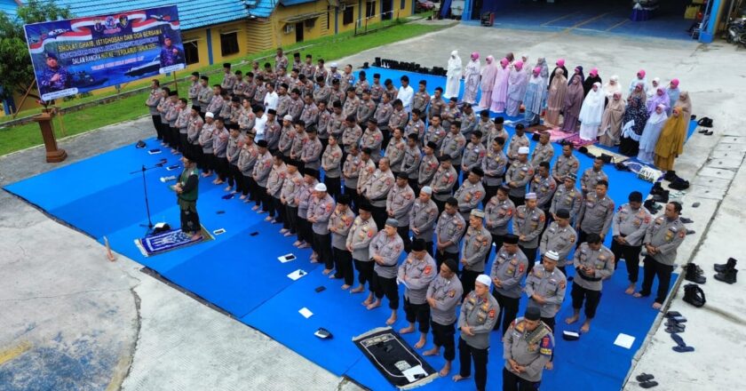 HUT ke-75, Polairud Polda Kaltim Gelar Sholat Ghoib dan Doa untuk Korban Bencana