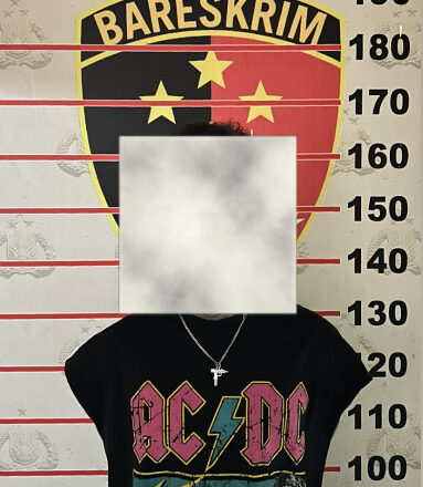 Dini Hari Bawa Senjata Tajam, Seorang Pria Diciduk Polisi