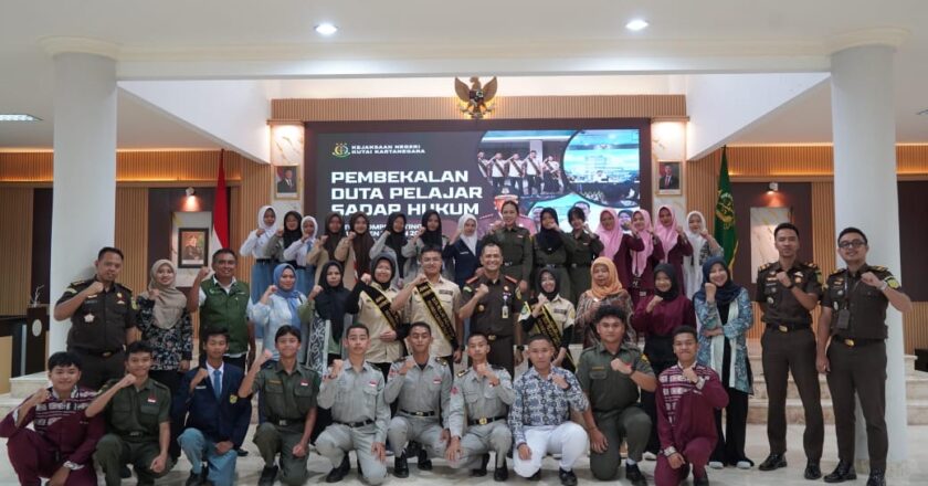 Kejari Kukar Cetak Generasi Sadar Hukum Lewat Program DPSH 2026